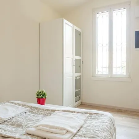 The Best Rent - Penthouse With Terrace In ميلان